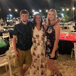 Meet your Posher, Zach